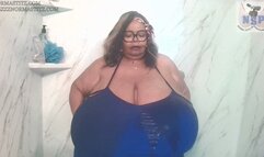 WATER THOSE HUGE NATURAL TITS PLIUS NORMA STITZ