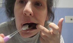 Dirty Teeth Cleaning – Oreo Stains & Intense Tooth Brushing Fantasy