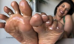 FeetWonders- Oily pretty soles tease JOI 720