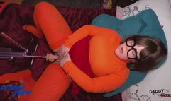 Jinkies! Velma fantasizes while using fucking Machine