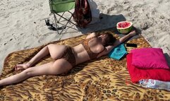 swindle a stranger on the beach for blowjob