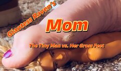 GIANTESS RAVENS MOM - THE TINY MAN vs HER GROSS FEET