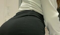 Squirting Secretary for hire