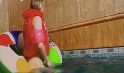 Alla hot fucks a big inflatable ring in the pool and gets an orgasm and wears an inflatable vest and bandages!!!