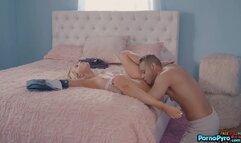 Donny Sins Makes Blonde Teen Minxx Marley Squirt From Pink Pussy