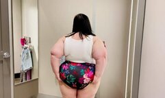 Too fat for the fitting room part 3: SSBBW mode