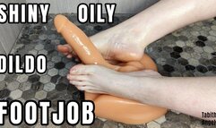 Shiny Oily Dildo Footjob MP4