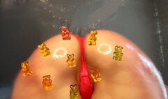 Big Ass & Small Gummy Bears