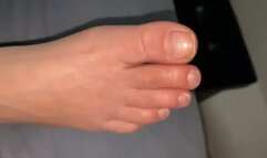 NATURAL TOES TEASE - HD