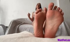 Aubrey Feet JOI - 4K MP4