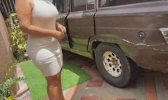 Mia Soles sexy cranking battle on high heels with the lazy jeep wagoneer