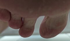 Unaware Giantess Working on Laptop Barefoot Pt 3