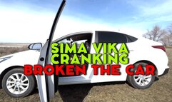 SIMA VIKA CRANKING BROKEN THE CAR_1080 HDR Dolby Vision_35 MIN3