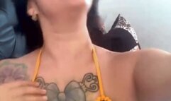 JhoanitaCat the delicious and exclusive Latina Milf enjoying with her lover on a video call