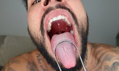 Mouth tour, tongue scraping, burping and chewing gum - Lalo Cortez