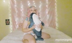 Diaper girl humps her stuffed sharky plushie until she cums