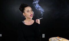 Dani Lynn Smoking VS 120s