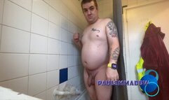 chubby guy showers