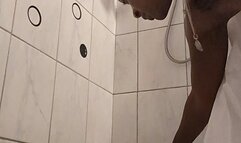 Naejae in shower cleaning out pussy