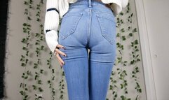 Upclose Double Jeans Wetting