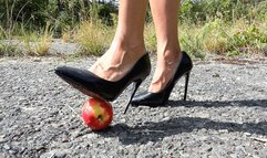 tko23 Apple under high heels (mp4-FHD)