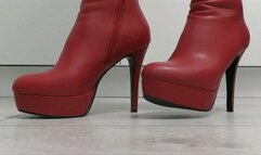 Toe and heel tapping in red boots WMV FULL HD 1080p