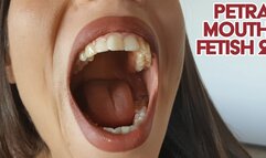 Petra mouth fetish 2 - HD