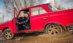 CAR STUCK Tanya really got stuck in the mud while filming a vlog