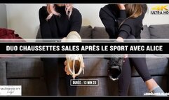 Role-play chaussettes sales après le sport en duo avec Alice