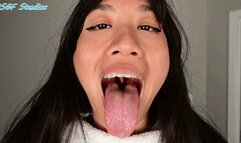 GM spit and uvula tease pt 2 - MP4