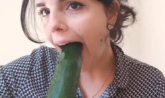Jessy ASMR Cucumber Sucking Sounds Video Leaked