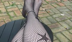 Sneezing in my fishnets
