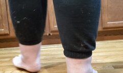 Barefoot and in the kitchen