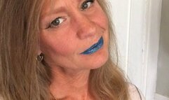 2024 BRIGHT BLUE SPARKLE LIPS WITH PLAYFUL TONGUE