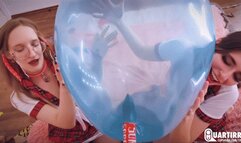 Q921 Mariette and Cosette make you pop balloons with your wood - 1080p