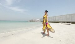 Vika in Dubai on the beach in a transparent bodysuit_2_720