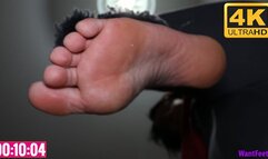 Giantess Bare Feet - 4K MP4