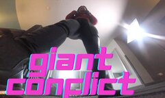 Giantess Crew Giant Conflict