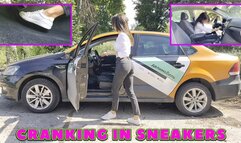 YANA CRANKING IN SNEAKERS_HD1080 (real video) FULL VIDEO 10 MIN