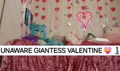 UNAWARE GIANTESS VALENTINE