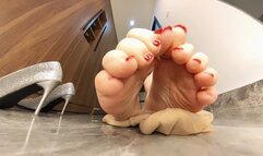 Trample you underfoot 4K 360VR