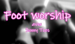 SUNNY TOES - FOOT WORSHIP #3 - CAR SESSION : "Moi si je dis rien là, c'est que je suis entrain de kiffer !"
