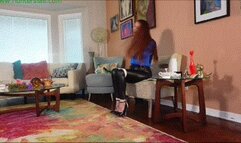 Busty housewife left breast bound & hogtied in her living room (MP4 HD 6000kbps)