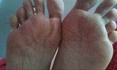 61 BIG x WRINKLED POV (FHD, domination, foot fetish, foot virgin, upclose, worship, soles, wrinkled, wiggling, spreading, foot play, cleavage, rubbing, goddess, queen, barefoot, long toes)