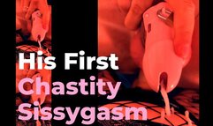 HIS FIRST CHASTITY SISSYGASM (001)