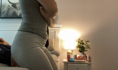 Plump Booty Facesitting with Fart from Scarlett Fey