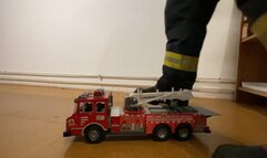 Firefighter Crushing toy Fire Truck 3