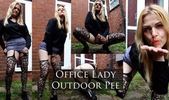 Office Lady Outdoor Pee