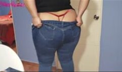 BBW tries to wear jeans with huge ass