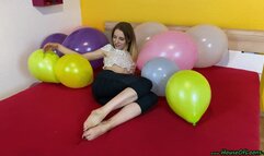 sitpopping eleven 12inch and U16 balloons